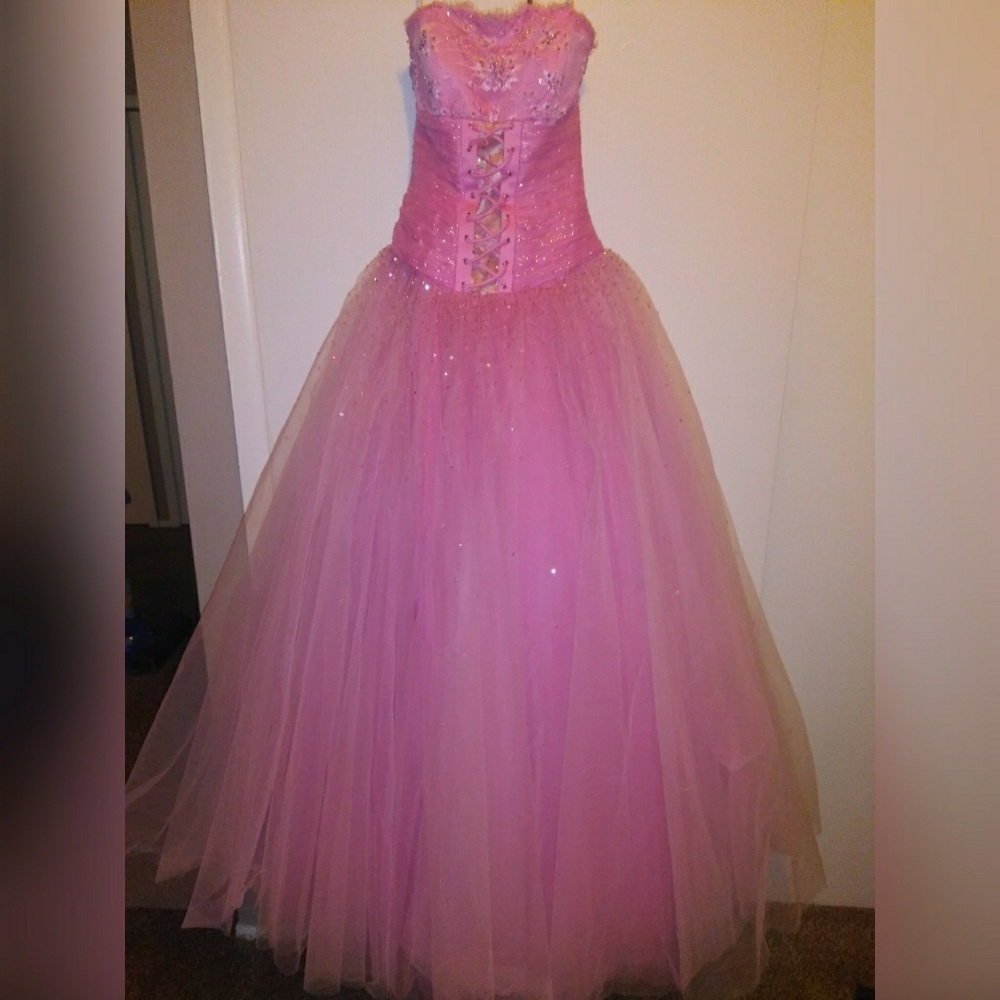 Prom dress